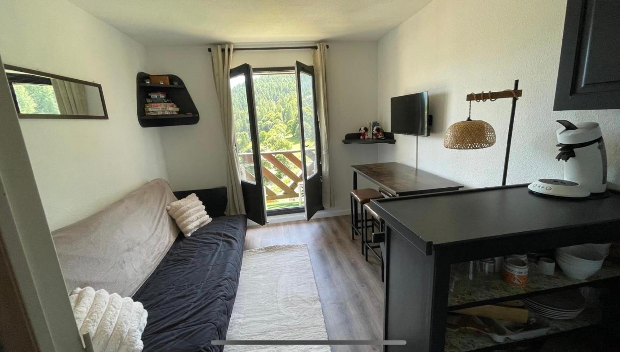 Studio Cosy 4 Couchages Avec Parking Et Balcon, Au Pied Telesiege Et Vente Forfaits A La Foux D'라포 외부 사진